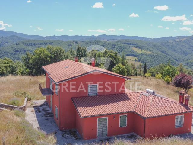 Villa Apecchio 329m² Apecchio
