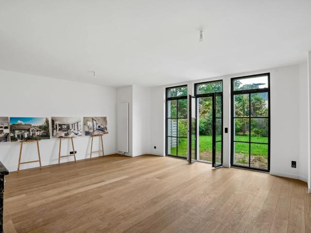 Villa appartement dans un domaine privé à Vaucresson