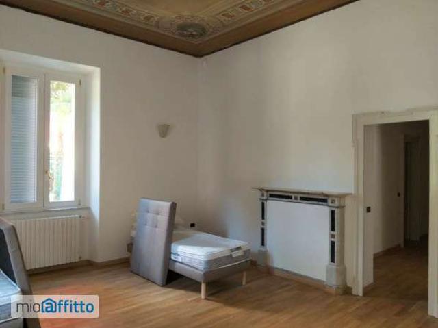 Villa arredata Varese