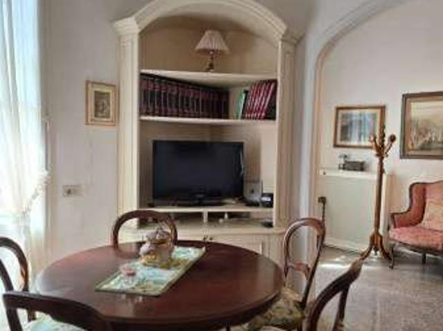 Villa arredata Viareggio