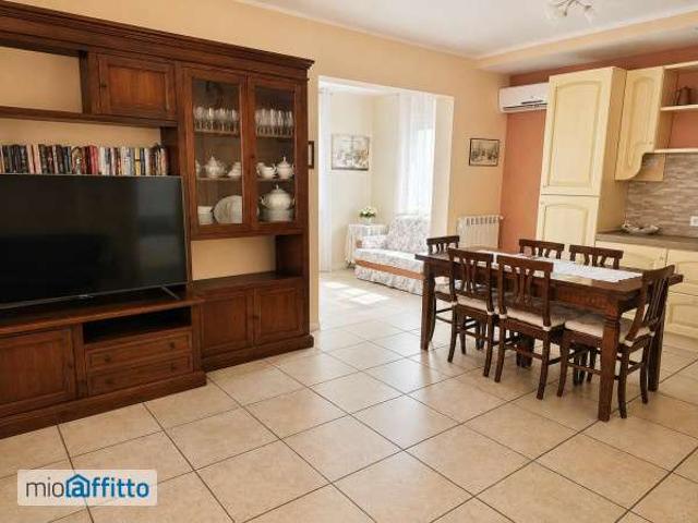Villa arredata Aprilia