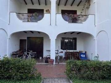 Villa Indipendente in affitto a Marina di Tor San Lorenzo - Giardino