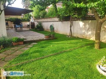 Colle Romito, Latina Lazio - Giardino, Parcheggio auto