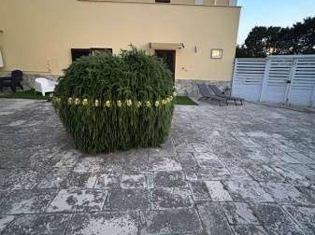 Villa arredata Bari