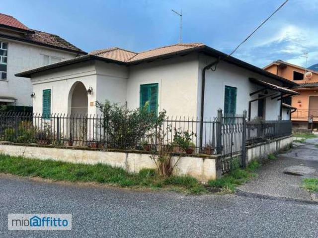 Villa arredata Centro