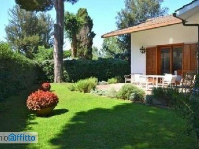 Villa arredata Centro