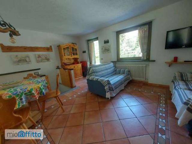 Villa arredata Centro