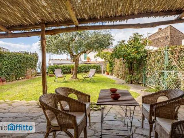Villa arredata Centro
