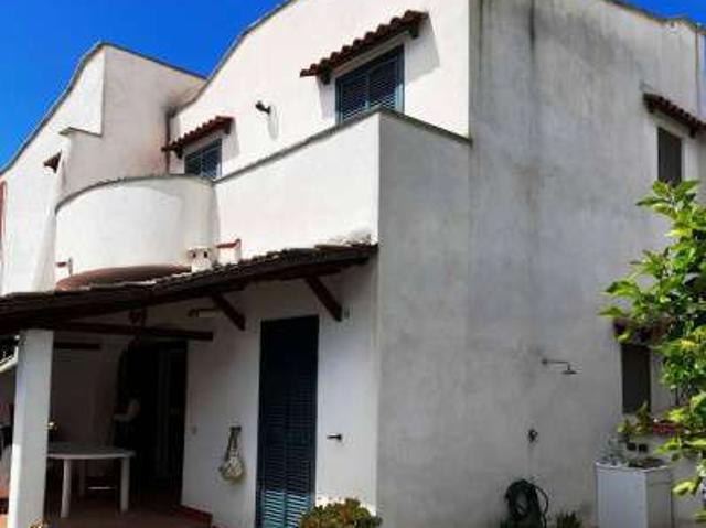 Villa arredata Cerenova