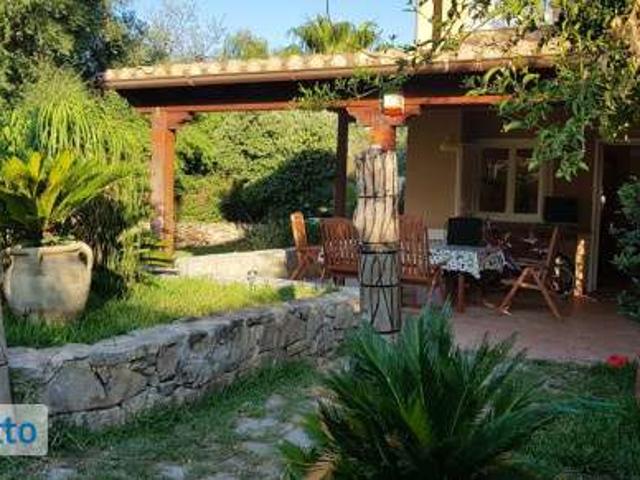 Villa arredata con piscina Terrasini