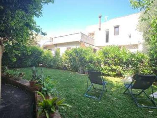 Villa arredata con piscina Tommaso natale
