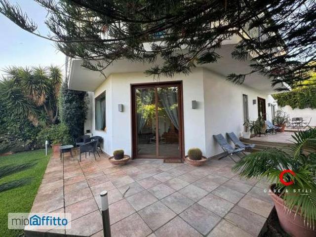 Villa arredata con piscina Tommaso natale