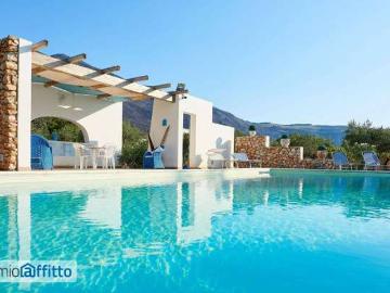 Villa arredata con piscina Castellammare del Golfo
