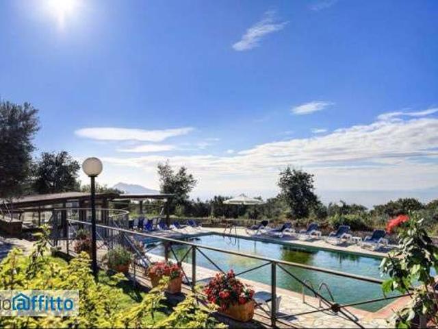 Villa arredata con piscina Centro