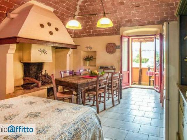 Villa arredata con piscina Cecina