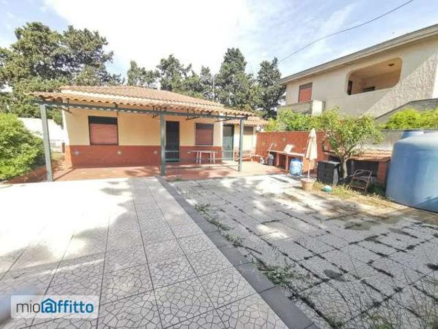 Villa arredata con terrazzo Catania