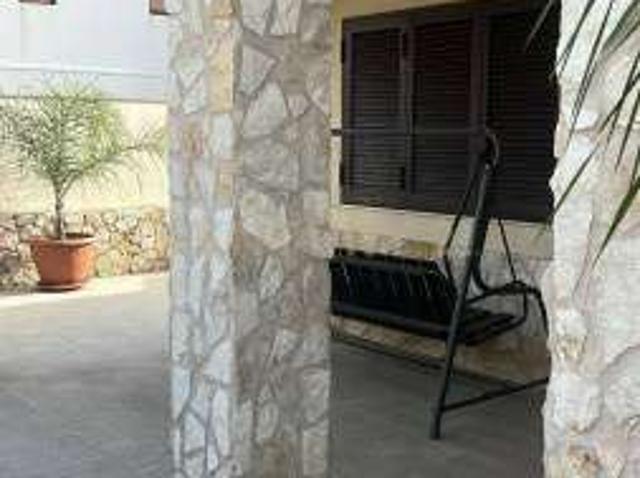 Villa arredata con terrazzo Catania