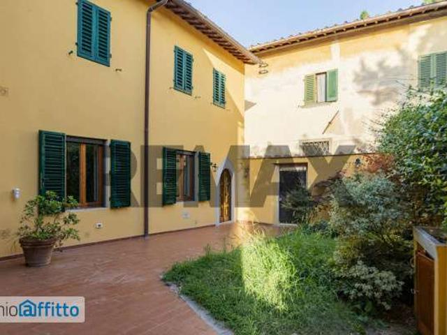 Villa arredata con terrazzo Campo di marte