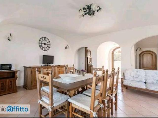 Villa arredata con terrazzo Cannigione