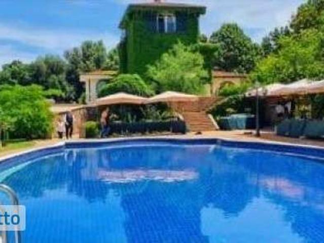 Villa arredata con terrazzo Cassia, tomba di nerone, roma
