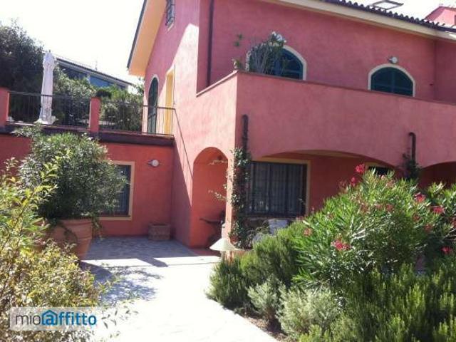Villa arredata con terrazzo Celle ligure pecorile