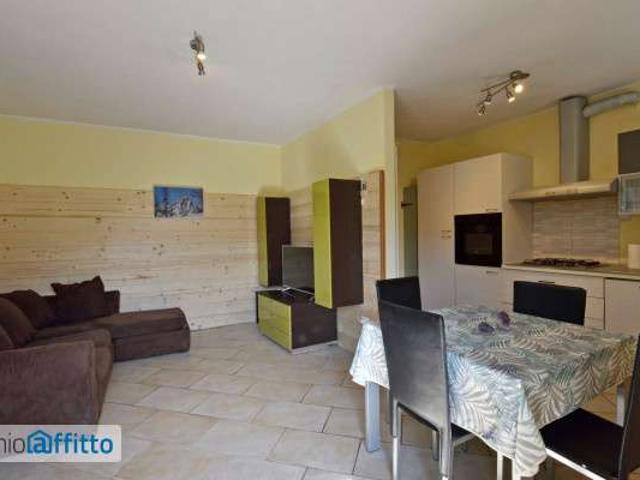 Villa arredata con terrazzo Centro