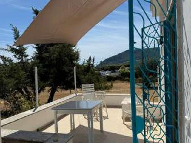 Villa arredata con terrazzo Centro