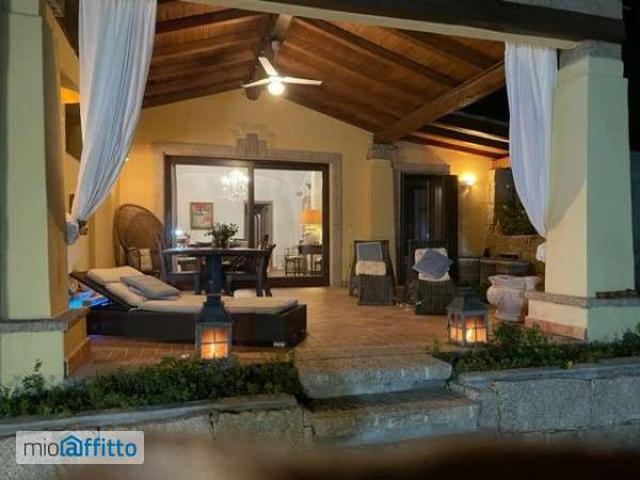 Villa arredata con terrazzo Cugnana