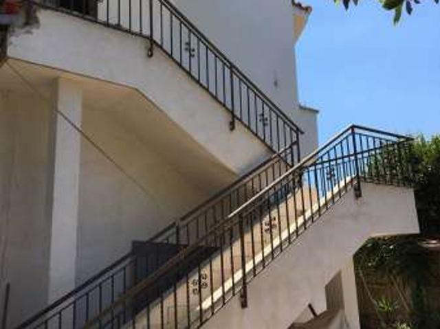 Villa arredata con terrazzo Anzio