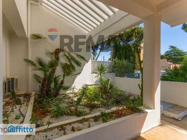 Villa arredata con terrazzo Bari