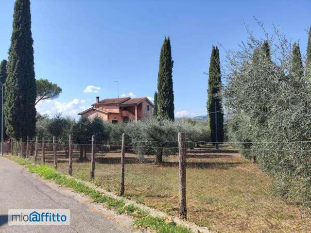Villa arredata con terrazzo Gavignano sabino