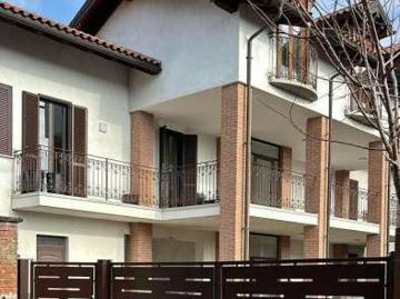 Villa arredata con terrazzo Gallarate