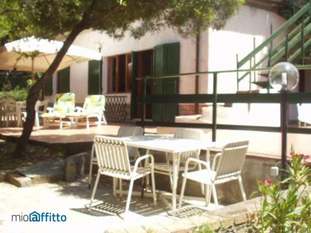 Villa arredata con terrazzo Giannella
