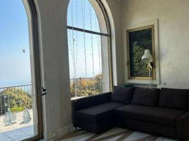Villa arredata con terrazzo Gignese