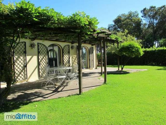 Villa arredata con terrazzo Eur, laurentino, checchignola, montagnola, fonte meravigliosa