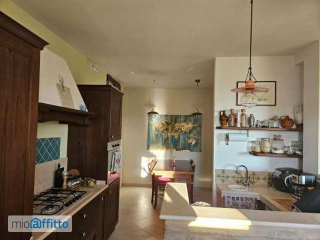 Villa arredata con terrazzo Fermo