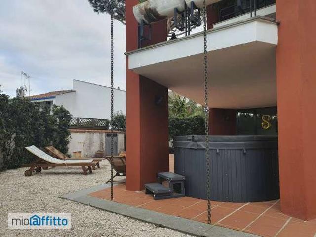 Villa arredata con terrazzo Fiumicino
