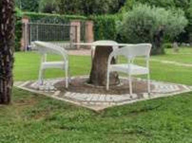 Villa arredata con terrazzo Fiano