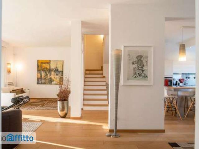 Villa arredata con terrazzo Infernetto, axa, casal palocco, madonnetta a roma