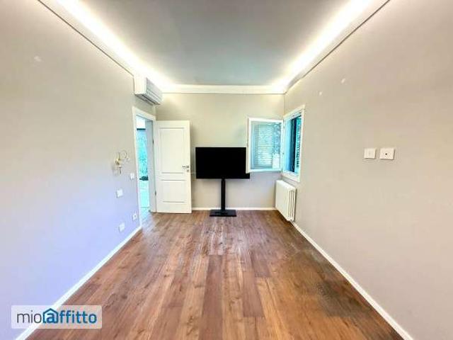 Villa arredata con terrazzo Isolotto e legnaia