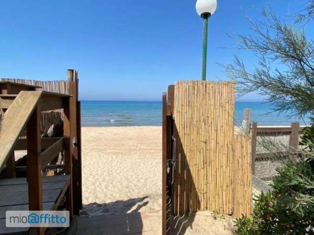 Villa arredata con terrazzo Lungomare di sabaudia