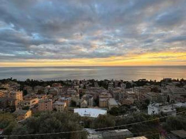 Villa arredata con terrazzo Nervi quinto al mare