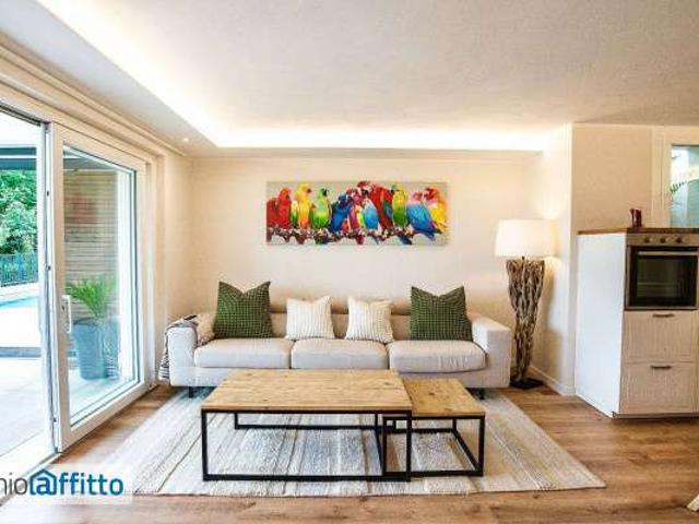 Villa arredata con terrazzo Soiano del Lago