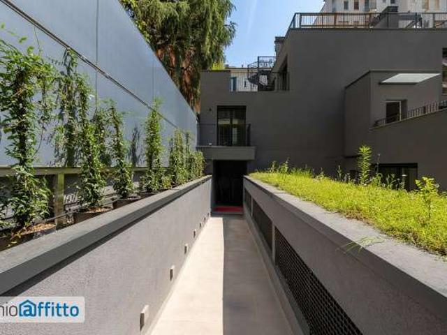 Villa arredata con terrazzo P.ta genova, romolo, solari