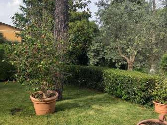 Villa arredata con terrazzo Ponte san giovanni