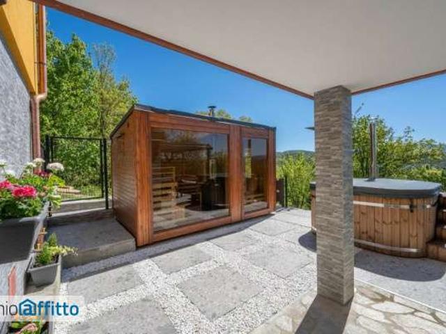 Villa arredata con terrazzo Ponzone