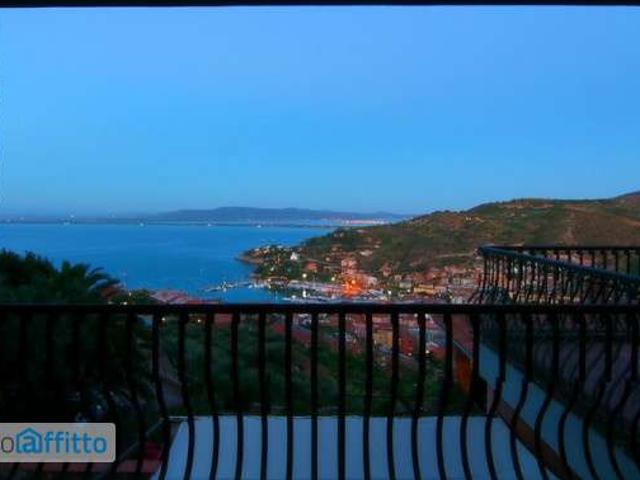 Villa arredata con terrazzo Porto santo stefano
