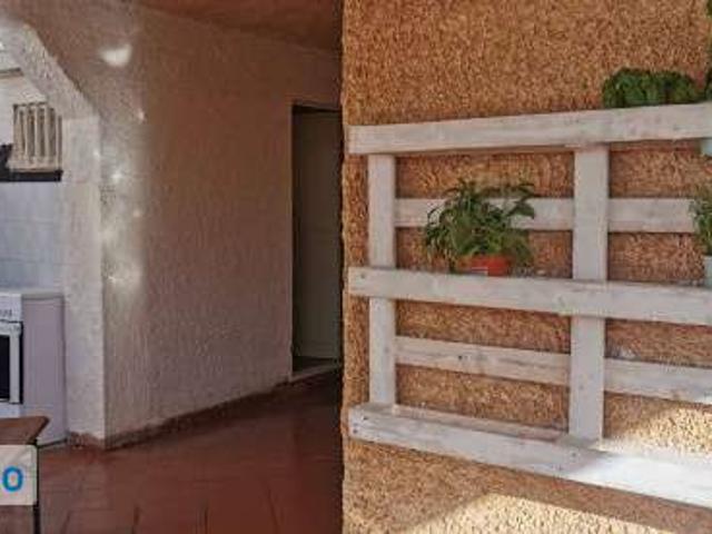 Villa arredata con terrazzo Reitani