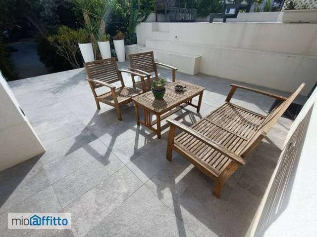 Villa arredata con terrazzo Tommaso natale