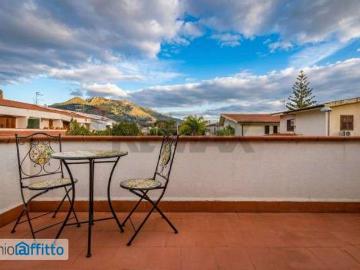 Villa arredata con terrazzo Tommaso natale